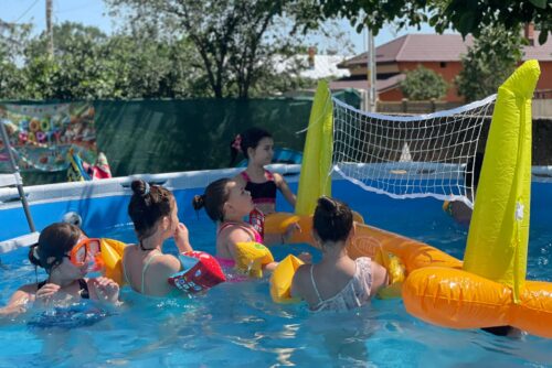 e6ea1d36-1a82-488f-be7d-3d074b408493